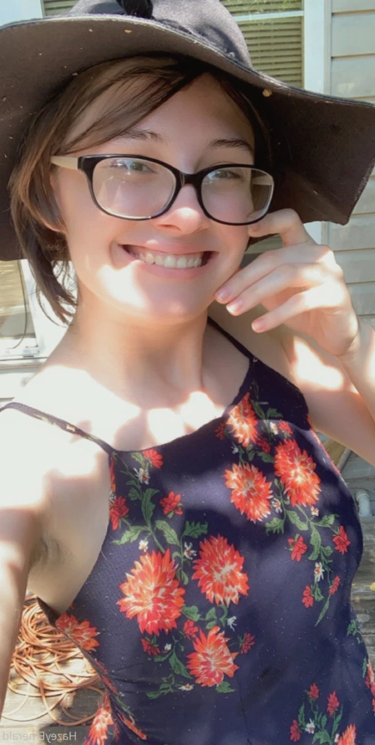 Hazel King [ hazeyemerald ] Onlyfans leaked photo 7376044 on Hotleaks.tv