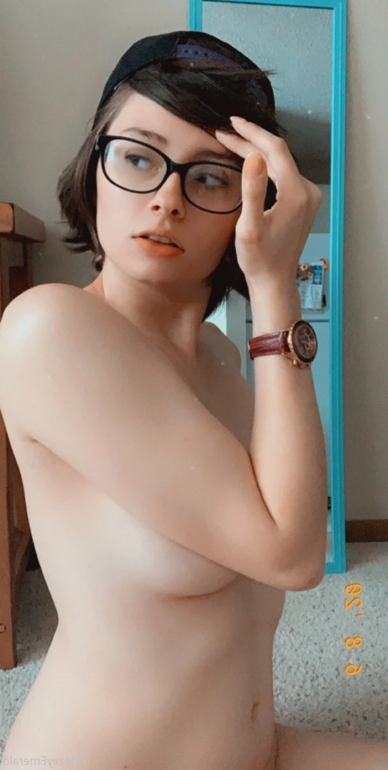 Hazel King [ hazeyemerald ] Onlyfans leaked photo 7376154 on Hotleaks.tv