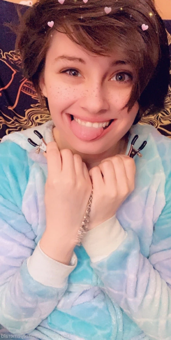 Hazel King [ hazeyemerald ] Onlyfans leaked photo 7378325 on Hotleaks.tv