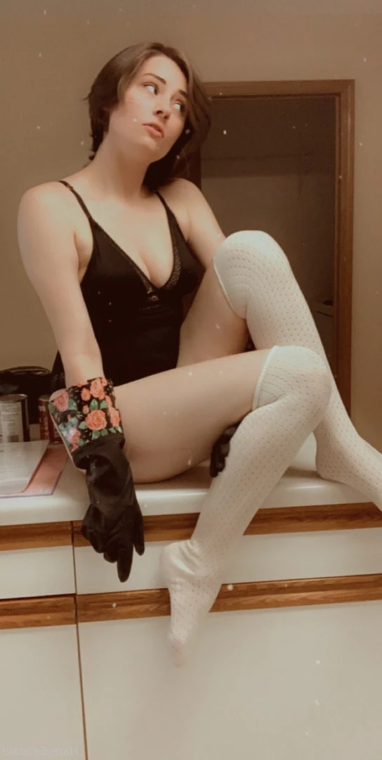 Hazel King [ hazeyemerald ] Onlyfans leaked photo 7378467 on Hotleaks.tv