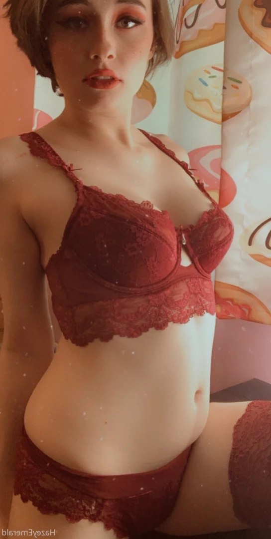 Hazel King [ hazeyemerald ] Onlyfans leaked photo 7379055 on Hotleaks.tv