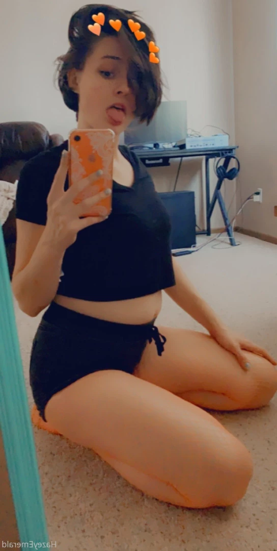 Hazel King [ hazeyemerald ] Onlyfans leaked photo 7379772 on Hotleaks.tv