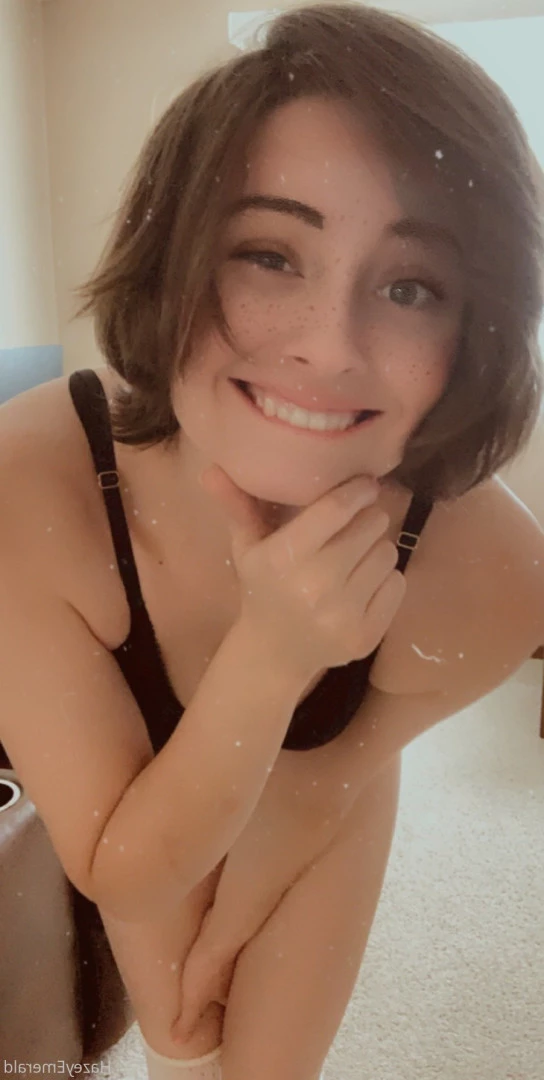 Hazel King [ hazeyemerald ] Onlyfans leaked photo 7381423 on Hotleaks.tv