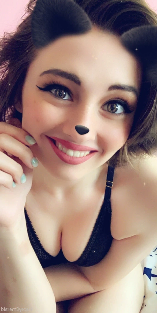 Hazel King [ hazeyemerald ] Onlyfans leaked photo 7382153 on Hotleaks.tv