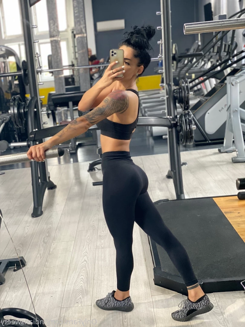 Hellen Goddess [ hellengoddess ] Onlyfans leaked photo 7651673 on Hotleaks.tv