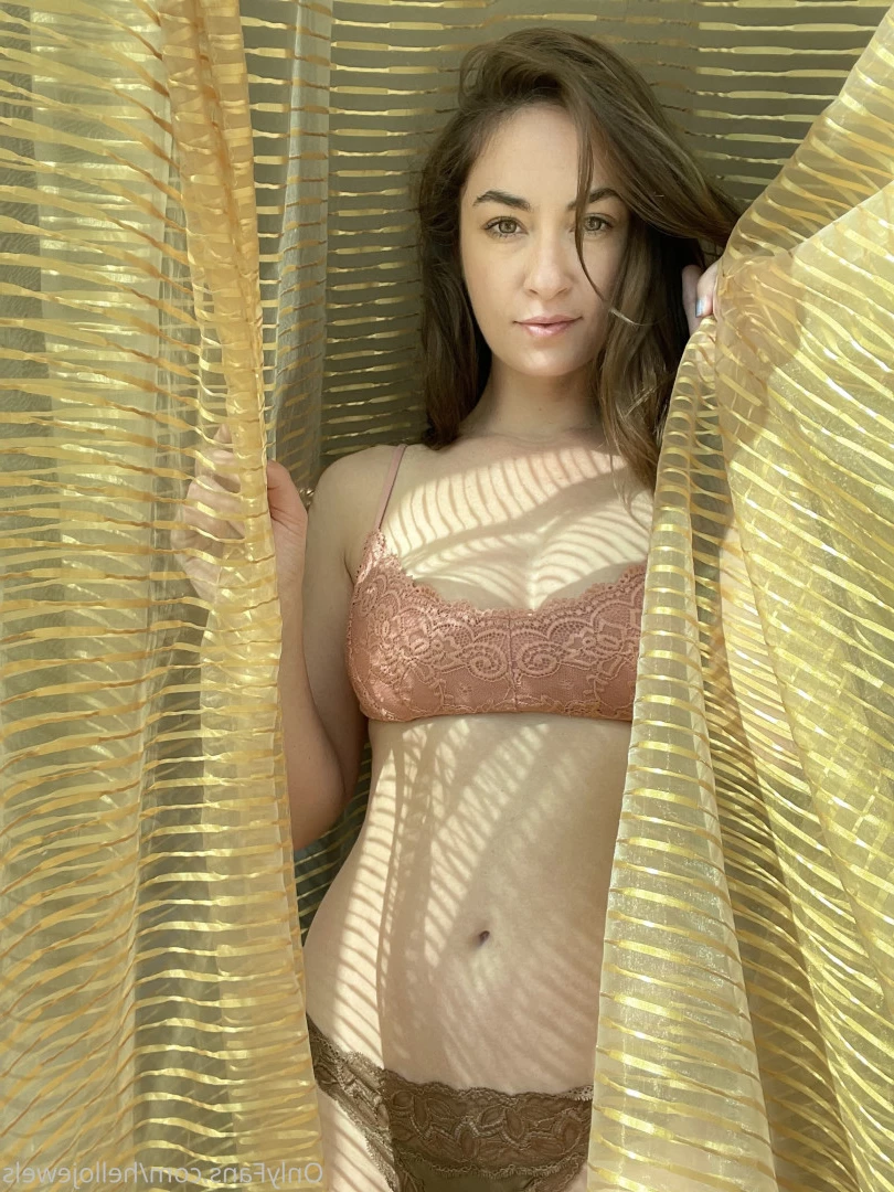 Hello Jewels [ hellojewels ] Onlyfans leaked photo 7430534 on Hotleaks.tv
