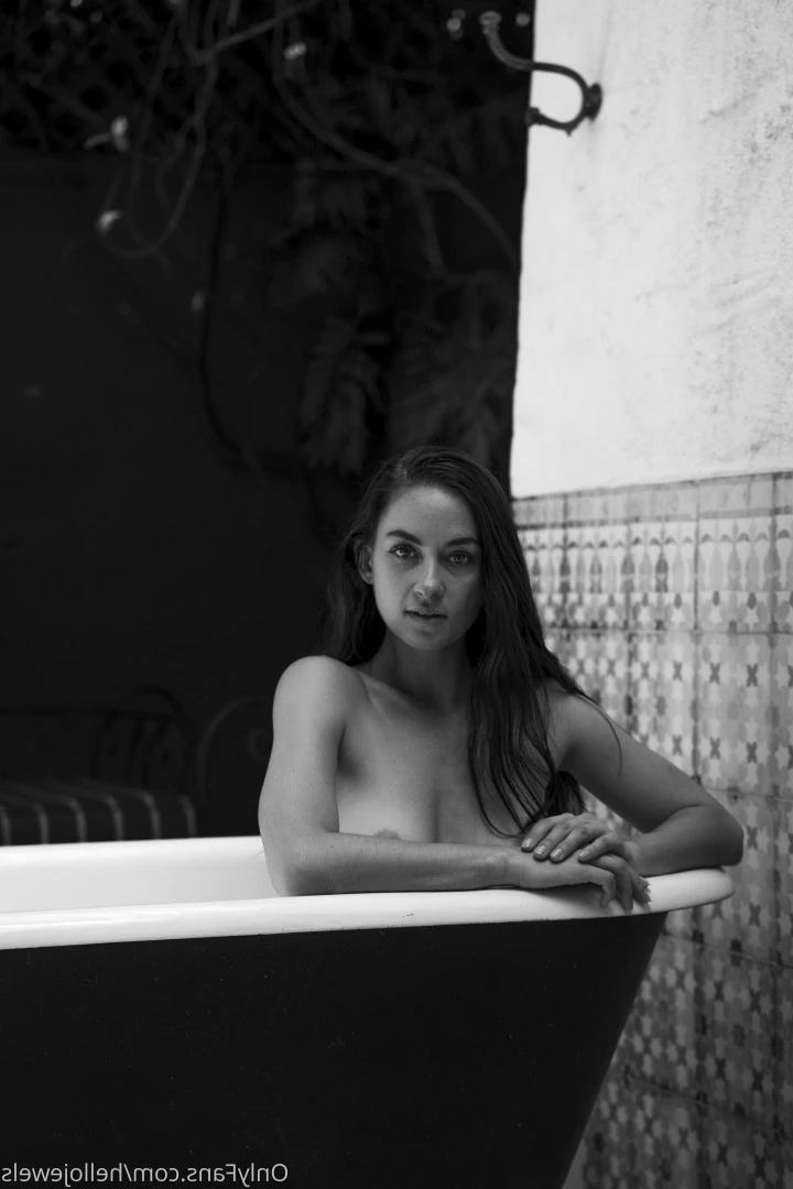 Hello Jewels [ hellojewels ] Onlyfans leaked photo 7447364 on Hotleaks.tv