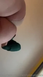 18253298