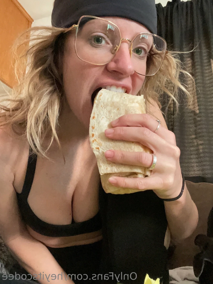 Cody Renee Cameron [ heyitscodee ] Onlyfans leaked photo 9299097 on Hotleaks.tv