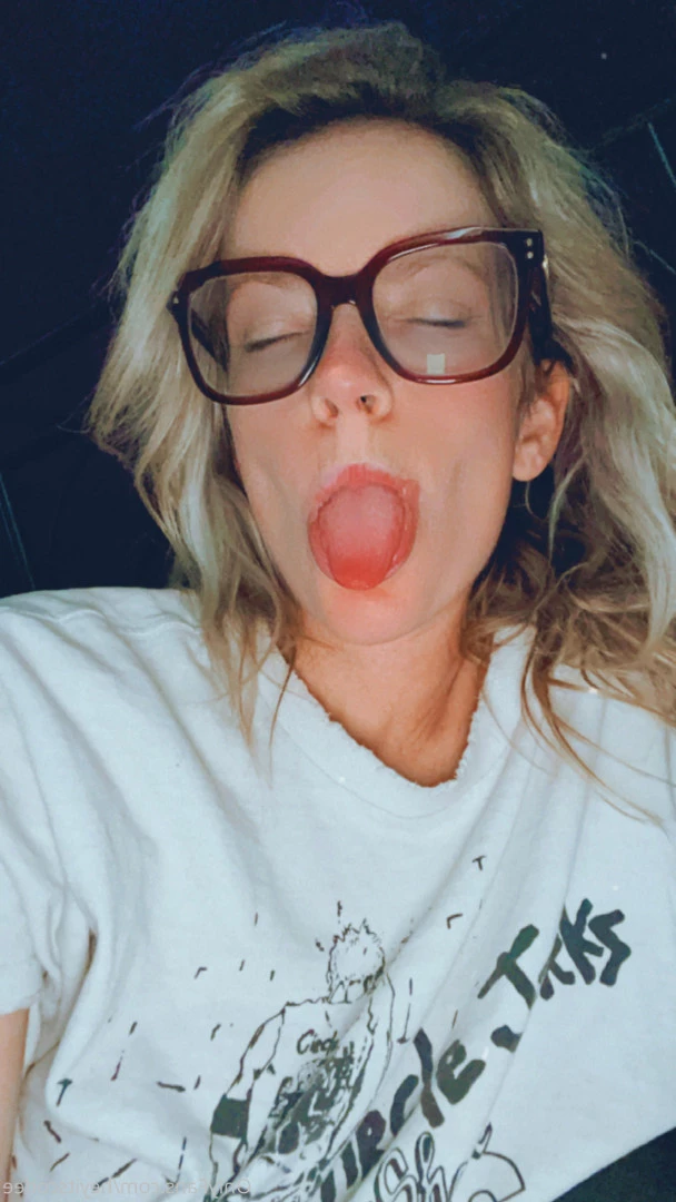Cody Renee Cameron [ heyitscodee ] Onlyfans leaked photo 10501790 on Hotleaks.tv
