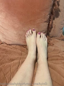 10586543