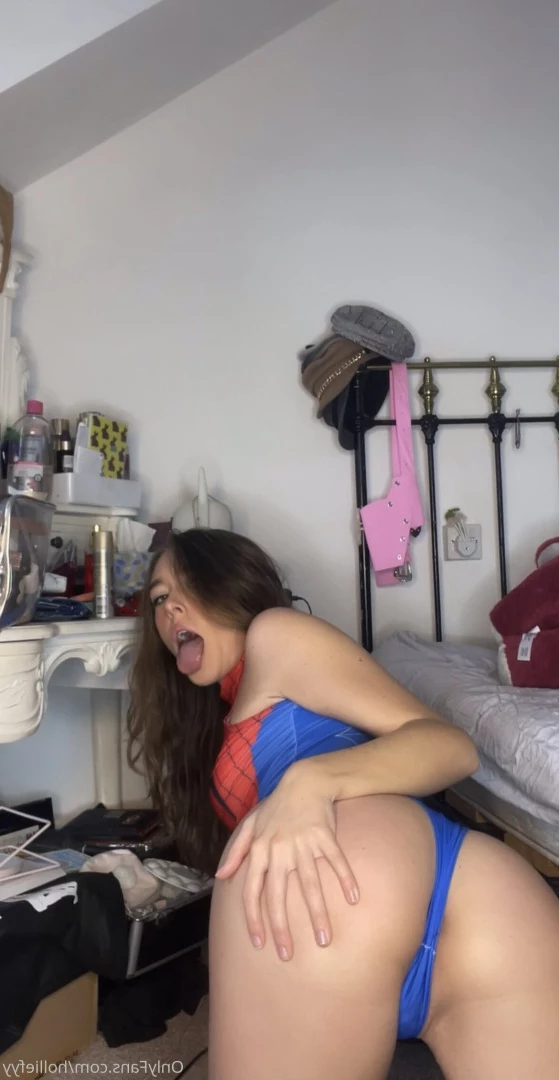 Hollie FY Gold 👑 [ holliefyy ] Onlyfans leaked photo 7146140 on Hotleaks.tv