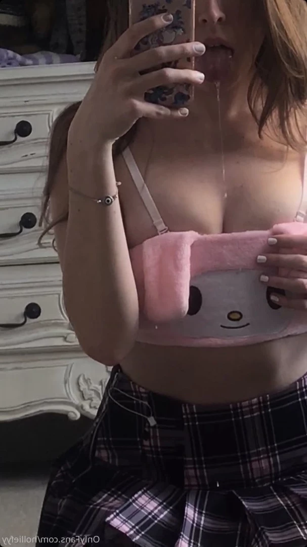 Hollie FY Gold 👑 [ holliefyy ] Onlyfans leaked photo 7149949 on Hotleaks.tv