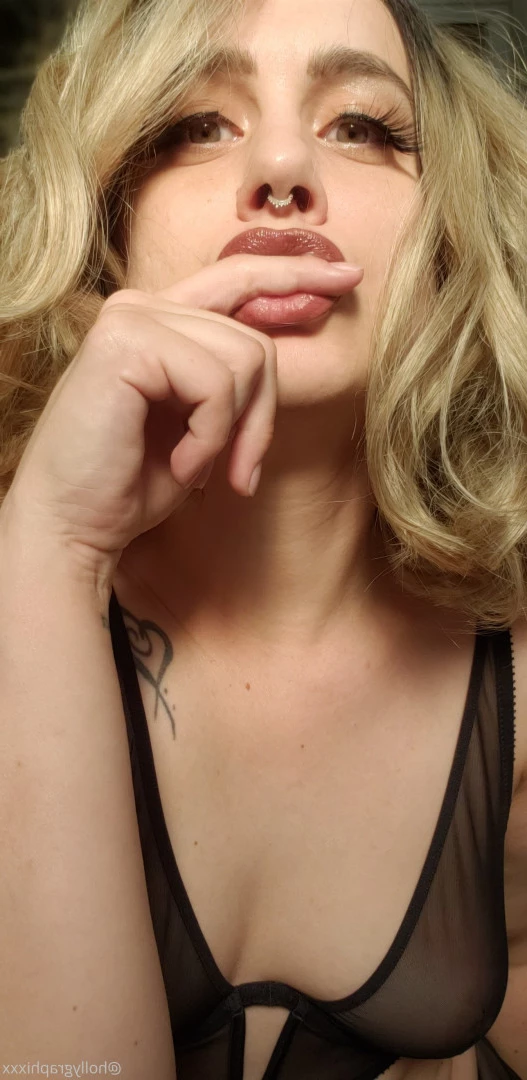 Holly Graphixxx [ hollygraphixxx ] Onlyfans leaked photo 6960324 on Hotleaks.tv