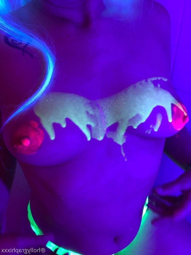 Holly Graphixxx [ hollygraphixxx ] Onlyfans leaked photo 6961930 on Hotleaks.tv
