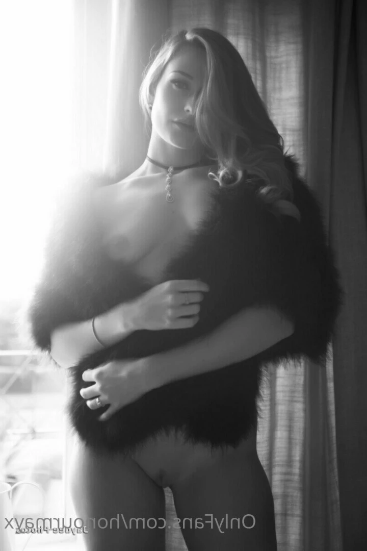 Miss Honour May [ honourmayx ] Onlyfans leaked photo 7581360 on Hotleaks.tv