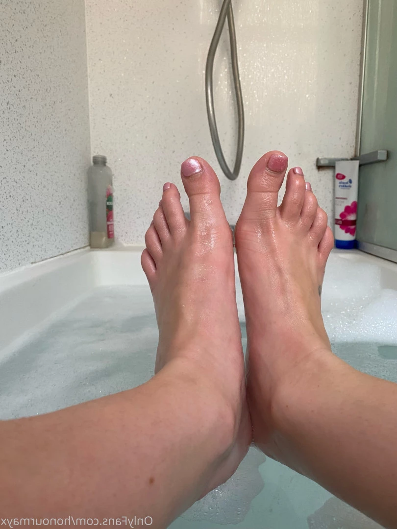Miss Honour May [ honourmayx ] Onlyfans leaked photo 7587505 on Hotleaks.tv