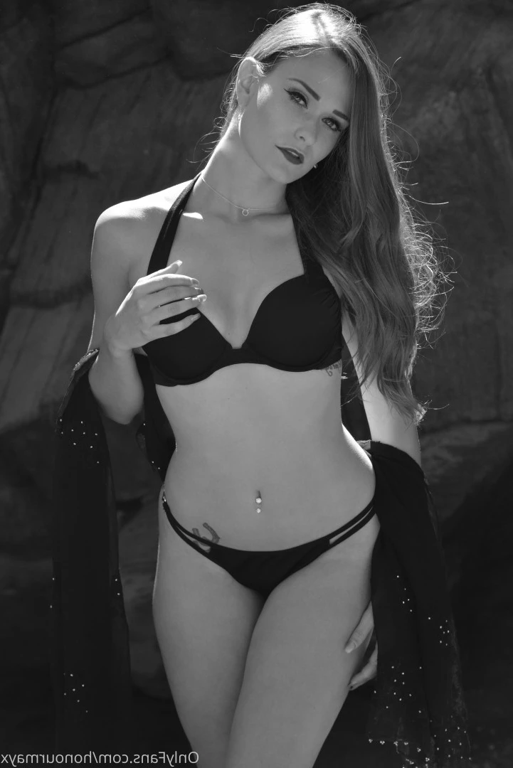 Miss Honour May [ honourmayx ] Onlyfans leaked photo 7609402 on Hotleaks.tv