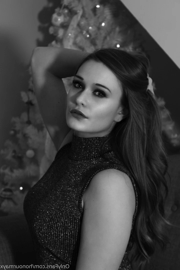 Miss Honour May [ honourmayx ] Onlyfans leaked photo 7635754 on Hotleaks.tv