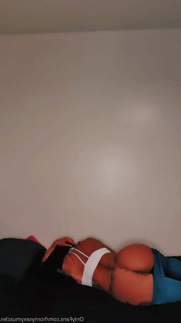 BIG CLIT [ hornysexymuscles ] Onlyfans leaked photo 6943405 on Hotleaks.tv