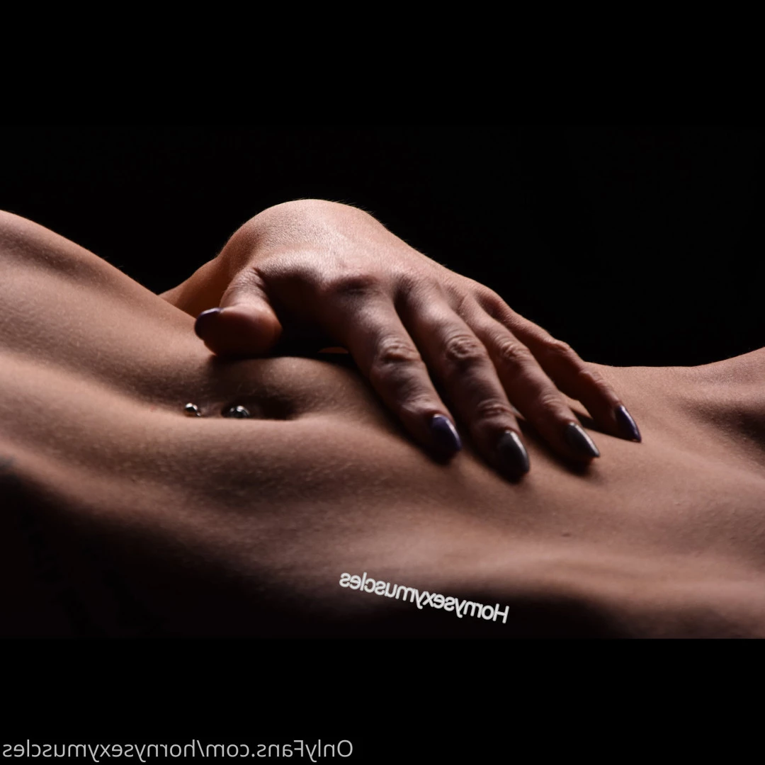 BIG CLIT [ hornysexymuscles ] Onlyfans leaked photo 6947192 on Hotleaks.tv