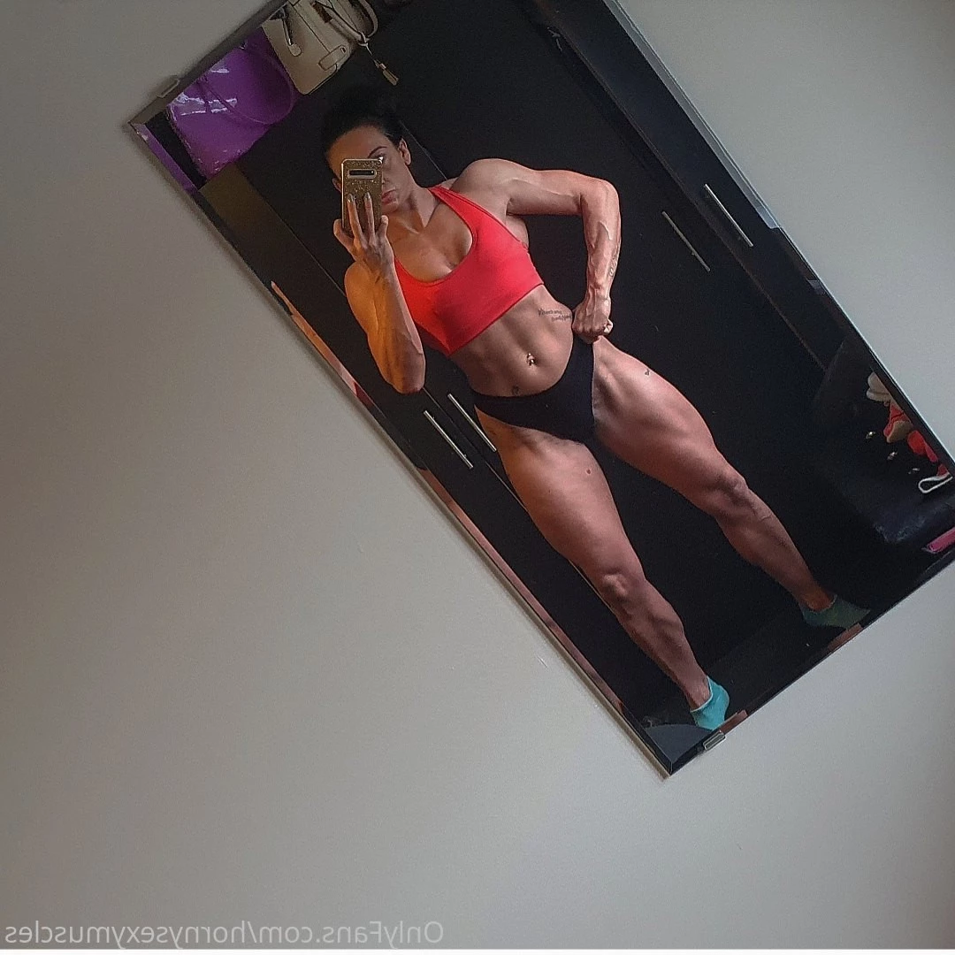 BIG CLIT [ hornysexymuscles ] Onlyfans leaked photo 6948571 on Hotleaks.tv