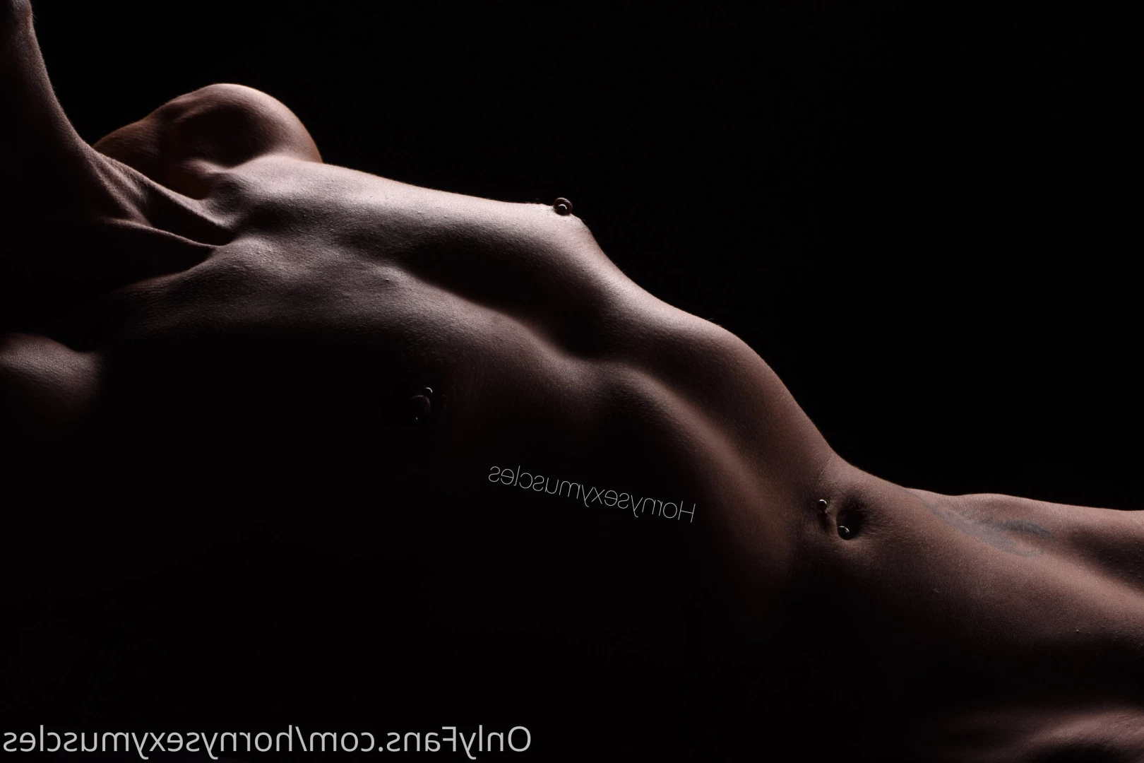 BIG CLIT [ hornysexymuscles ] Onlyfans leaked photo 6950342 on Hotleaks.tv