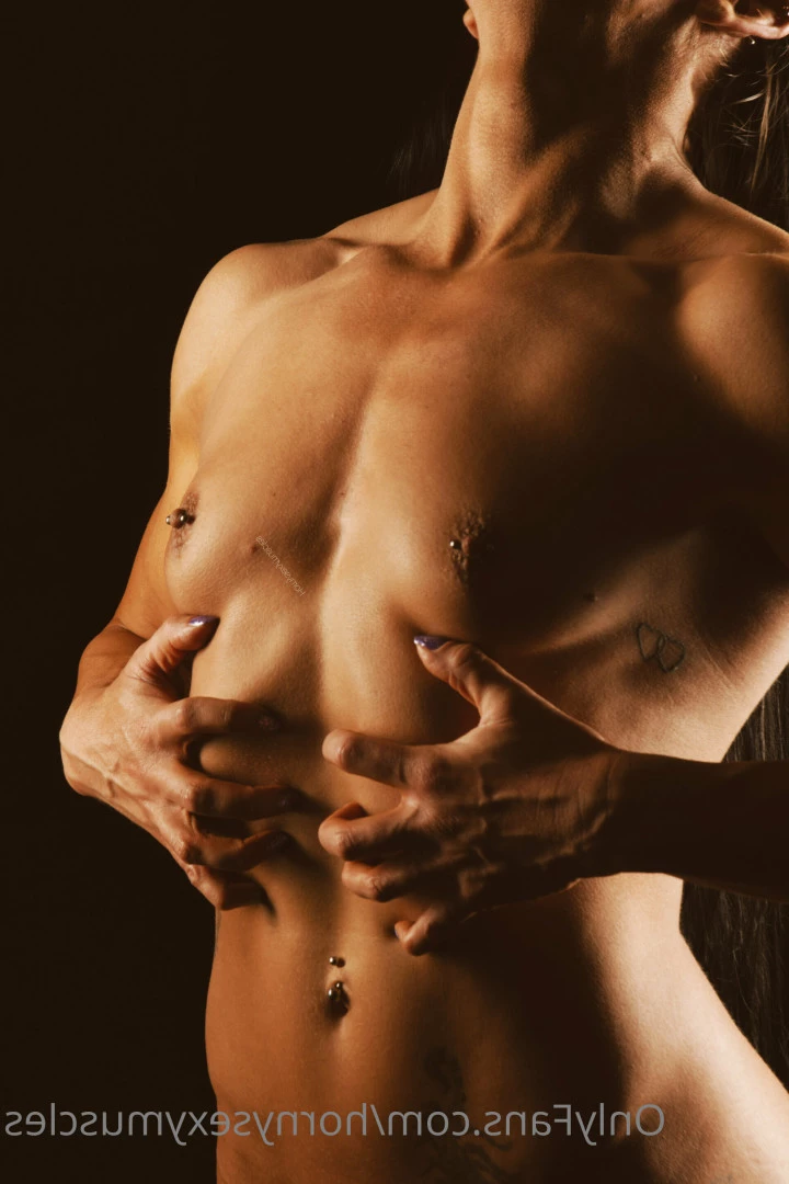 BIG CLIT [ hornysexymuscles ] Onlyfans leaked photo 6952253 on Hotleaks.tv