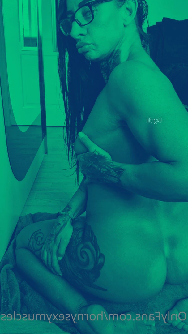 BIG CLIT [ hornysexymuscles ] Onlyfans leaked photo 6956720 on Hotleaks.tv