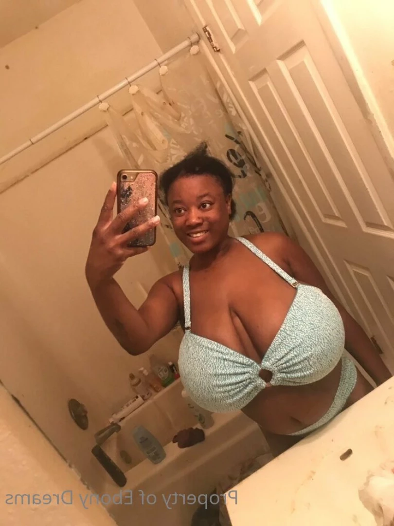 I Dream of Ebony [ idreamofebony ] Onlyfans leaked photo 6940250 on Hotleaks.tv