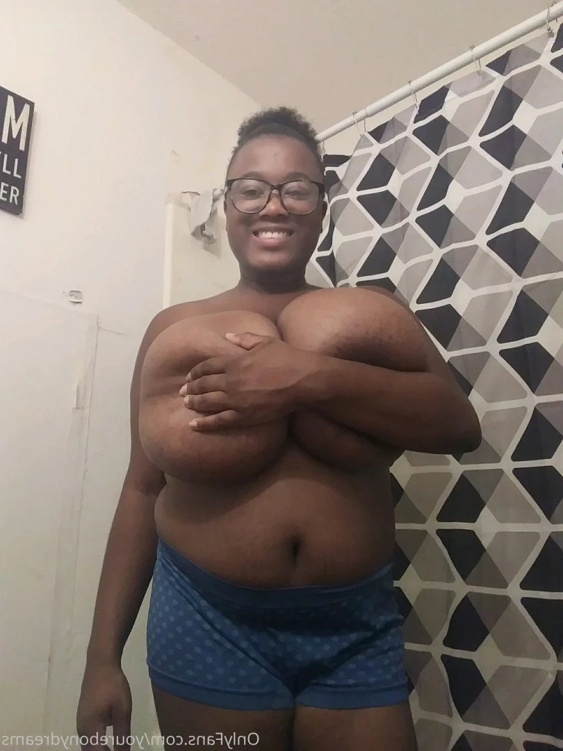 I Dream of Ebony [ idreamofebony ] Onlyfans leaked photo 6941130 on Hotleaks.tv