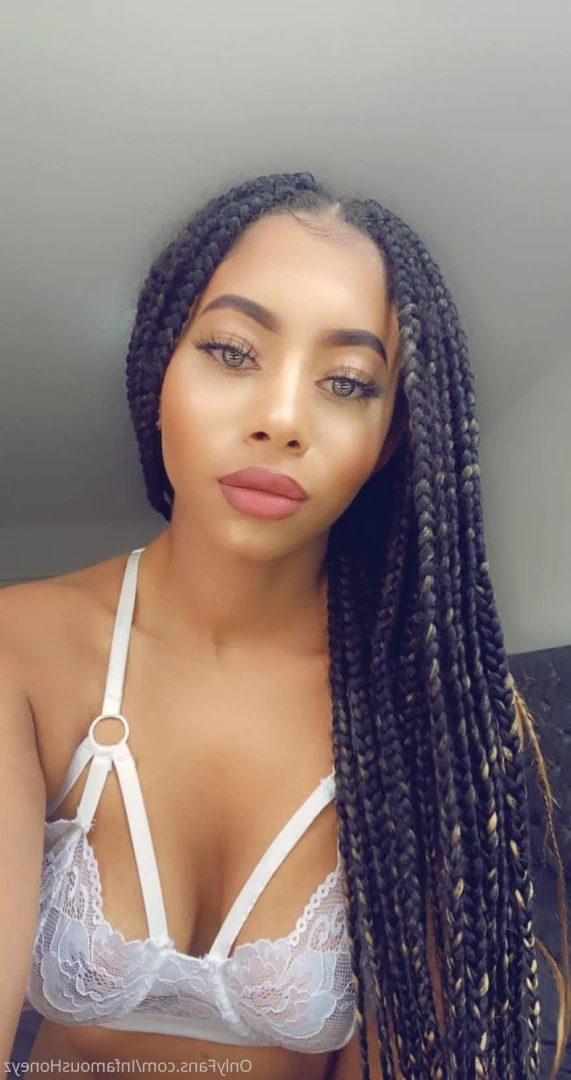 infamoushoneyz Onlyfans leaked photo 7075071 on Hotleaks.tv