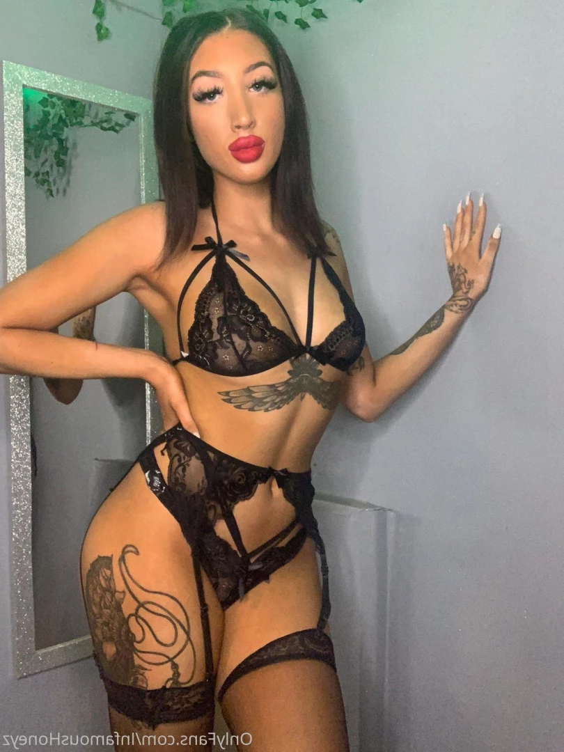 infamoushoneyz Onlyfans leaked photo 7076711 on Hotleaks.tv