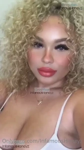 infamoushoneyz Onlyfans leaked video 7514012 on Hotleaks.tv