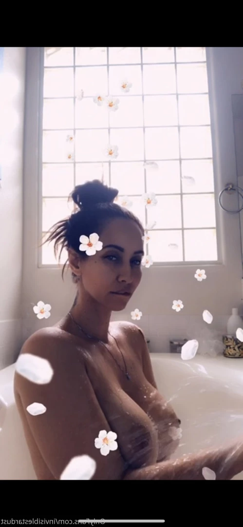 Isis Azelea, Isis Love InvisibleStardust [ invisiblestardust ] Onlyfans leaked photo 9639678 on Hotleaks.tv