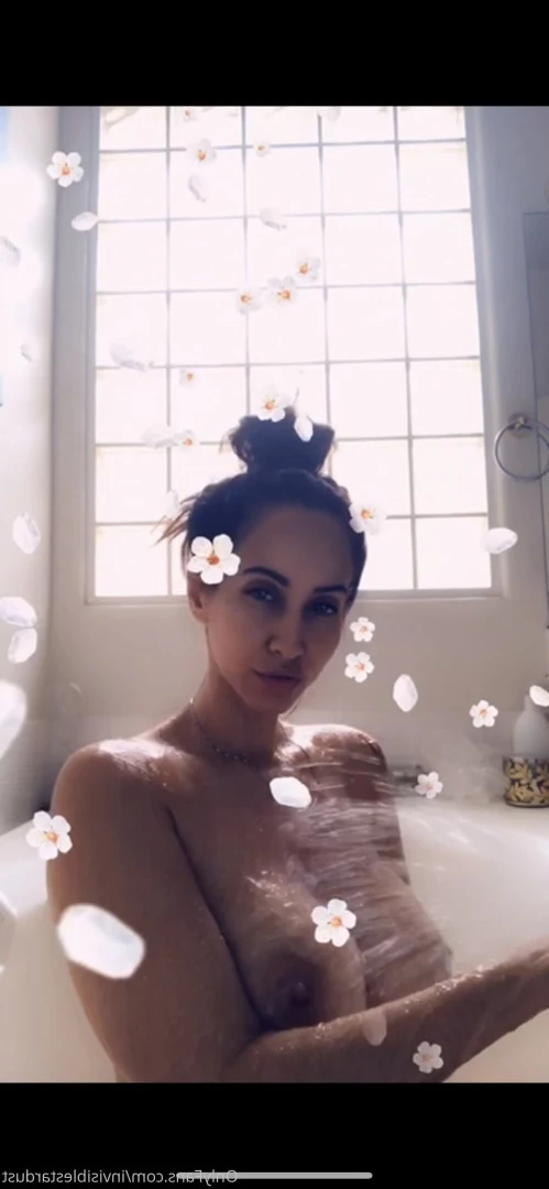 Isis Azelea, Isis Love InvisibleStardust [ invisiblestardust ] Onlyfans leaked photo 9640061 on Hotleaks.tv