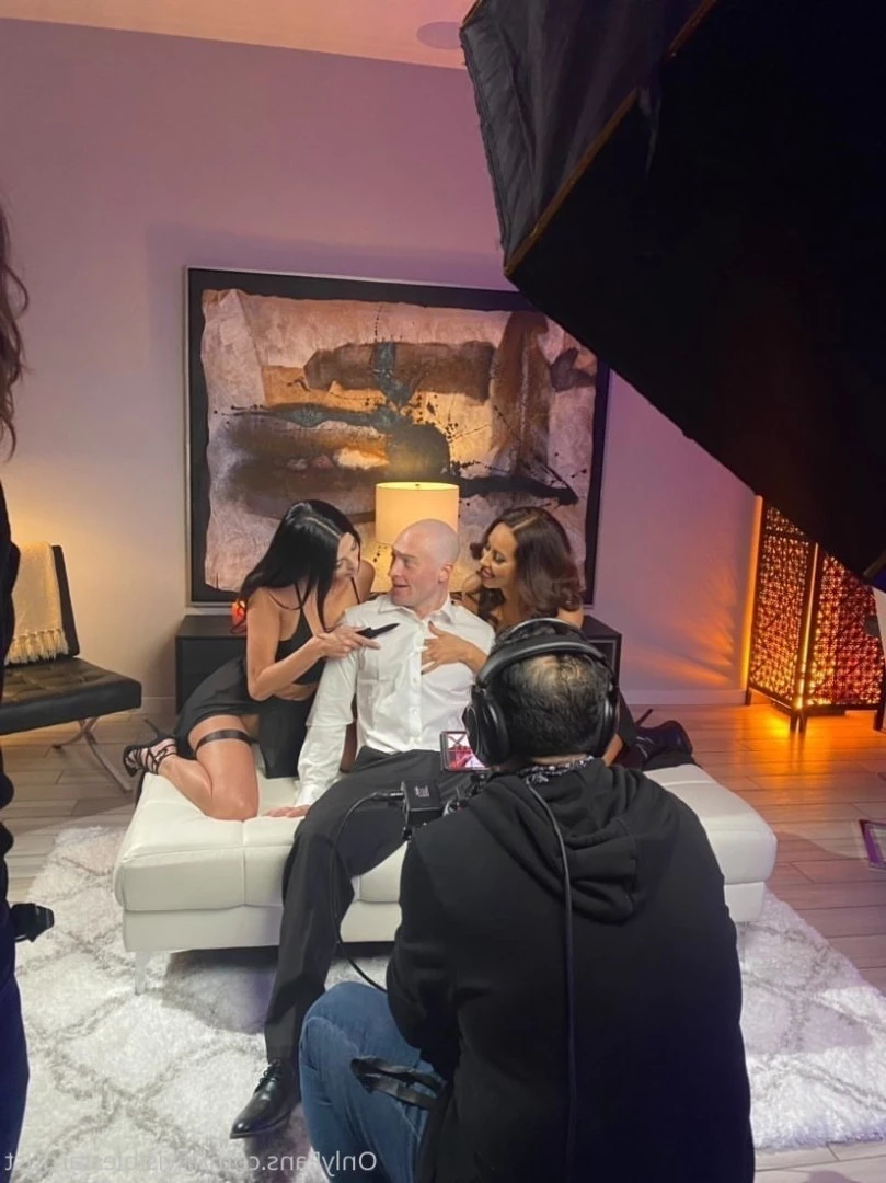 Isis Azelea, Isis Love InvisibleStardust [ invisiblestardust ] Onlyfans leaked photo 9645773 on Hotleaks.tv