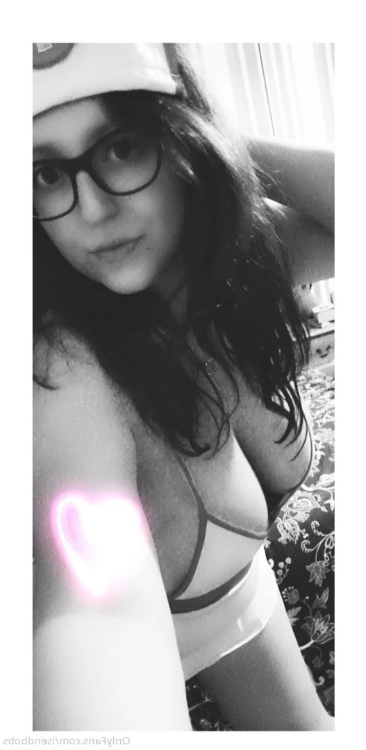 Bambi *free onlyfans* 💕 [ isendbobs ] Onlyfans leaked photo 7421507 on Hotleaks.tv
