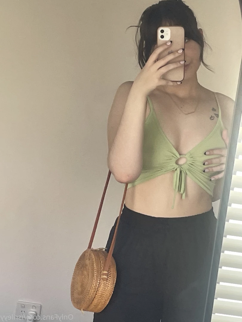 Riley [ isrileyy ] Onlyfans leaked photo 10476220 on Hotleaks.tv