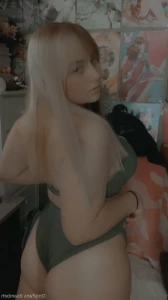 7573915