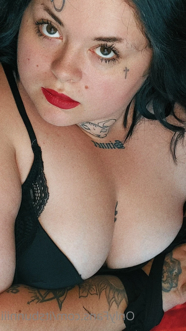 BUNNIII [ itsbunniii ] Onlyfans leaked photo 7373704 on Hotleaks.tv