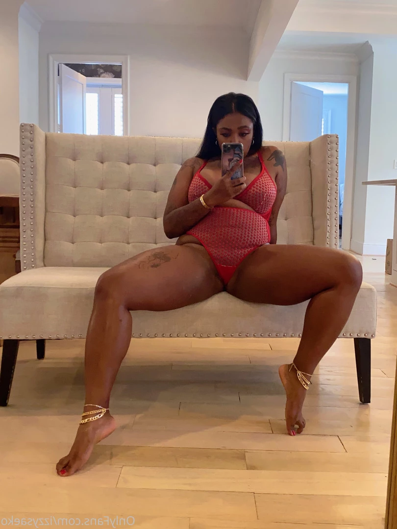 Isabella Saeko [ izzysaeko ] Onlyfans leaked photo 7567799 on Hotleaks.tv