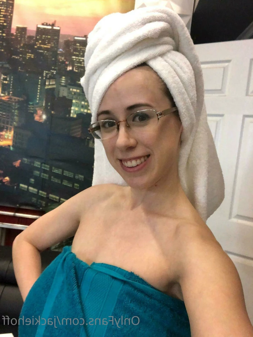 Jackie Hoff [ jackiehoff ] Onlyfans leaked photo 7061096 on Hotleaks.tv