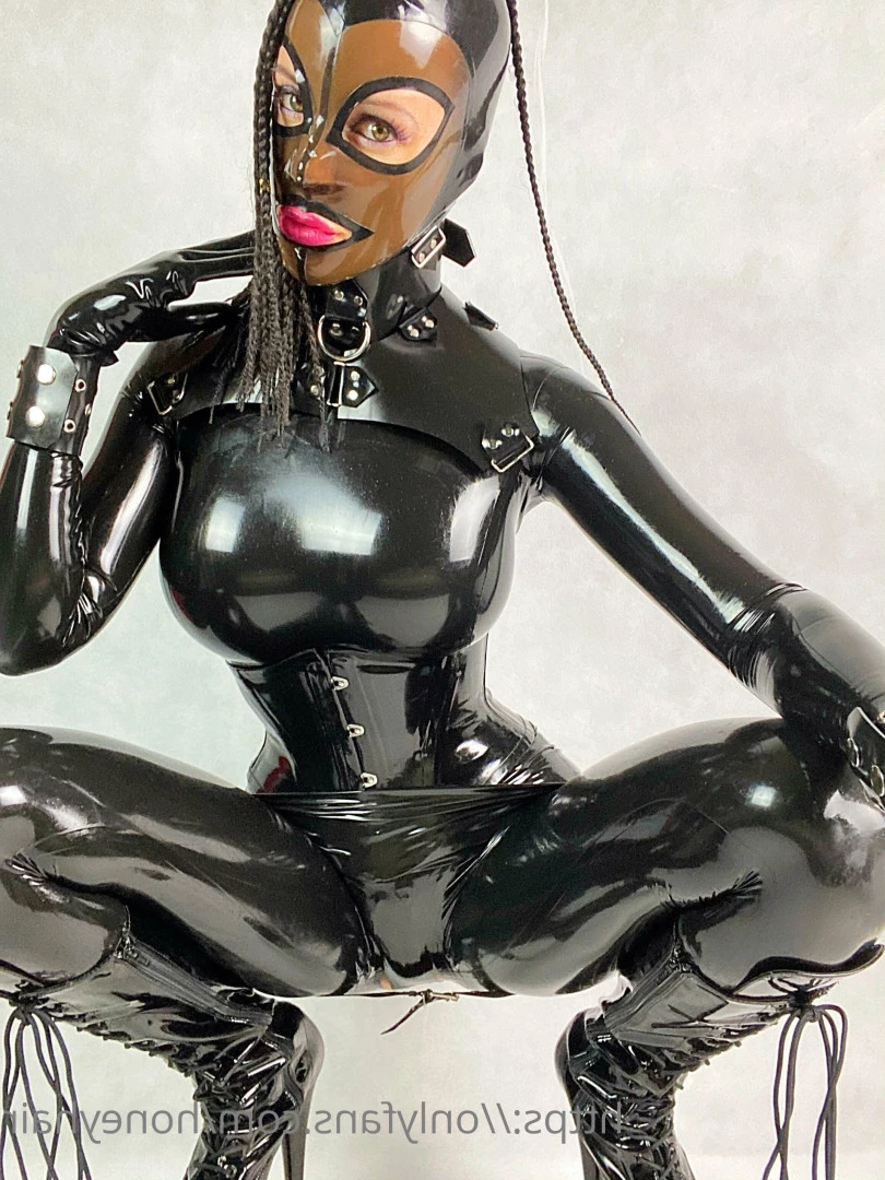 Jade Of London [ jadeoflondon.uk ] Onlyfans leaked photo 7415601 on Hotleaks.tv