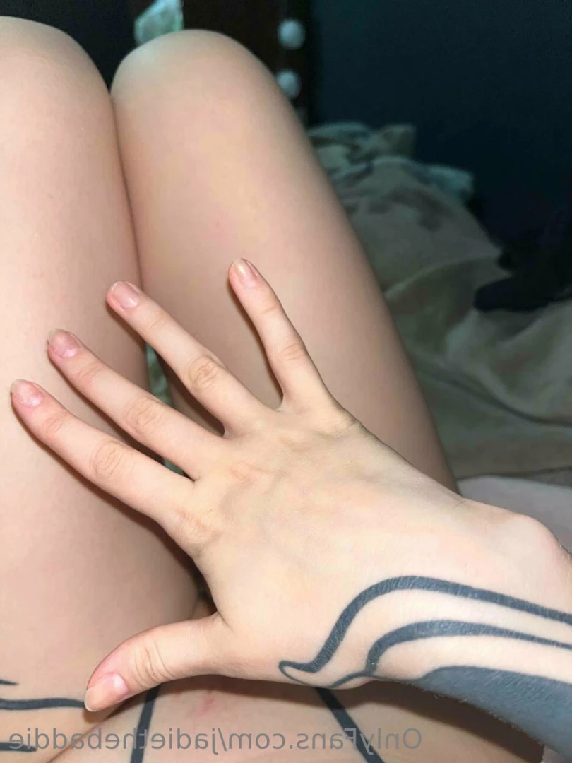 𝐉𝐚𝐝𝐢𝐞 💎 𝐒𝐪𝐮𝐢𝐫𝐭𝐢𝐞 💦 [ jadievip ] Onlyfans leaked photo 7641077 on Hotleaks.tv