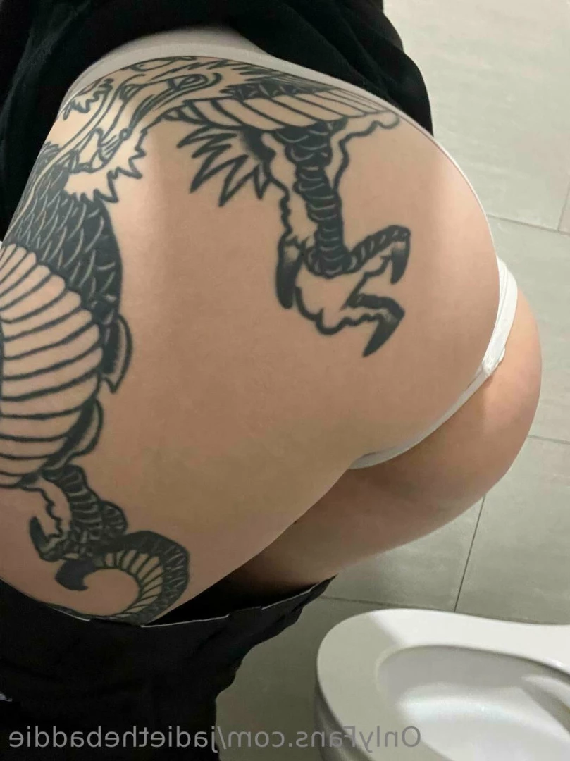 𝐉𝐚𝐝𝐢𝐞 💎 𝐒𝐪𝐮𝐢𝐫𝐭𝐢𝐞 💦 [ jadievip ] Onlyfans leaked photo 7641107 on Hotleaks.tv