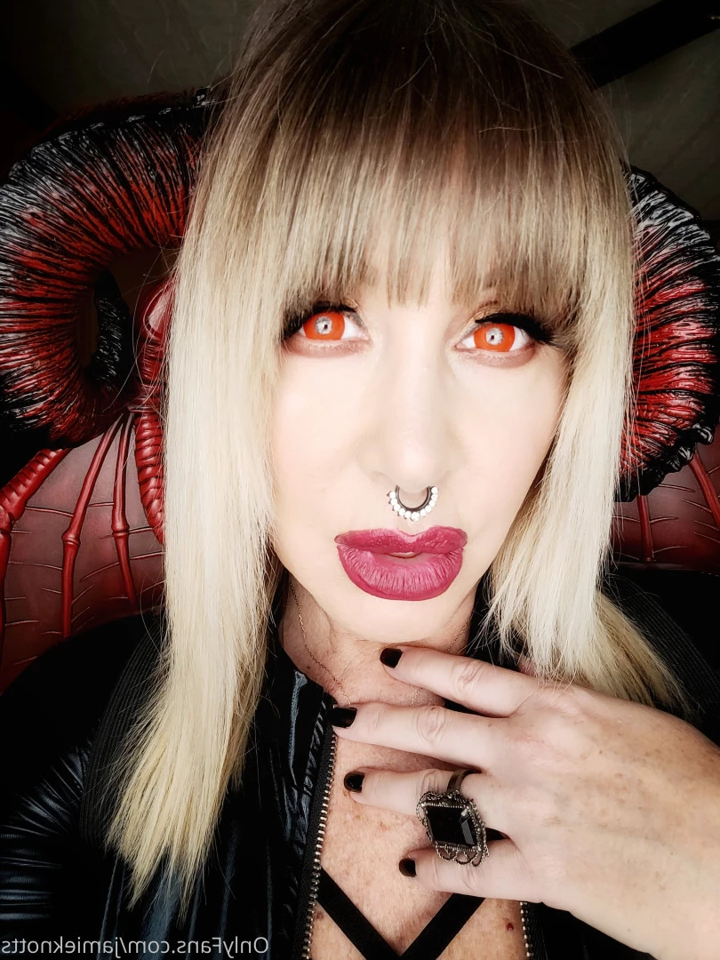 👑Jamie Knotts "The Knotty Bunny" [ jamieknotts ] Onlyfans leaked photo 7555540 on Hotleaks.tv