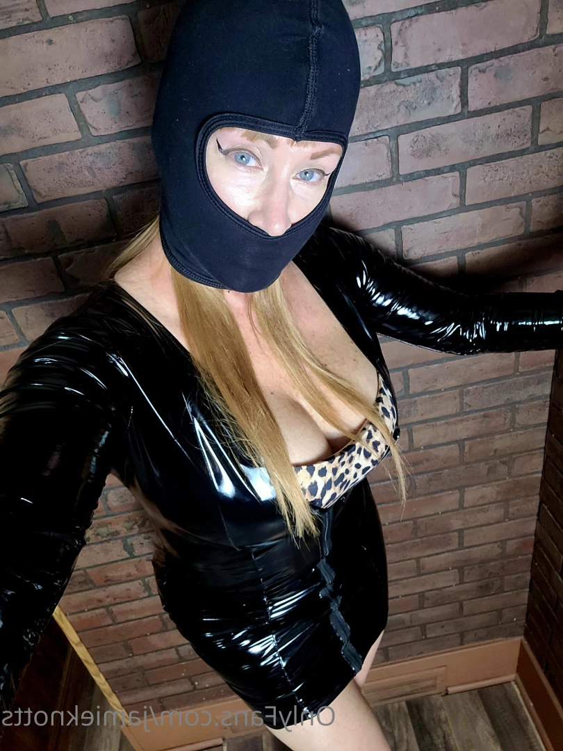 👑Jamie Knotts "The Knotty Bunny" [ jamieknotts ] Onlyfans leaked photo 7559228 on Hotleaks.tv