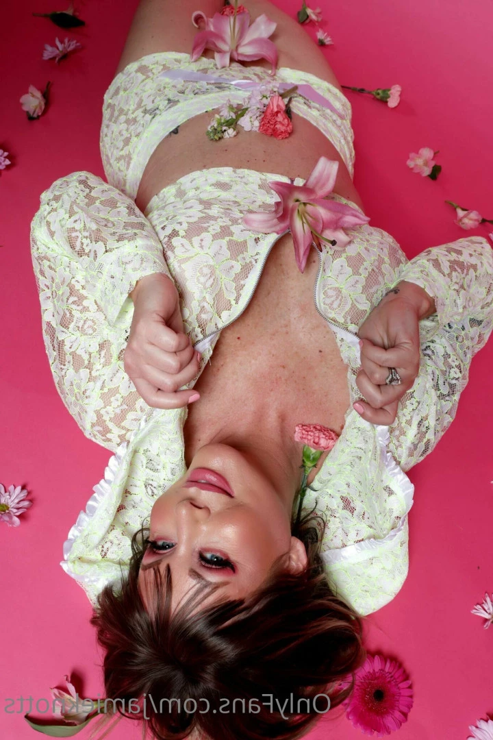 👑Jamie Knotts "The Knotty Bunny" [ jamieknotts ] Onlyfans leaked photo 7562440 on Hotleaks.tv