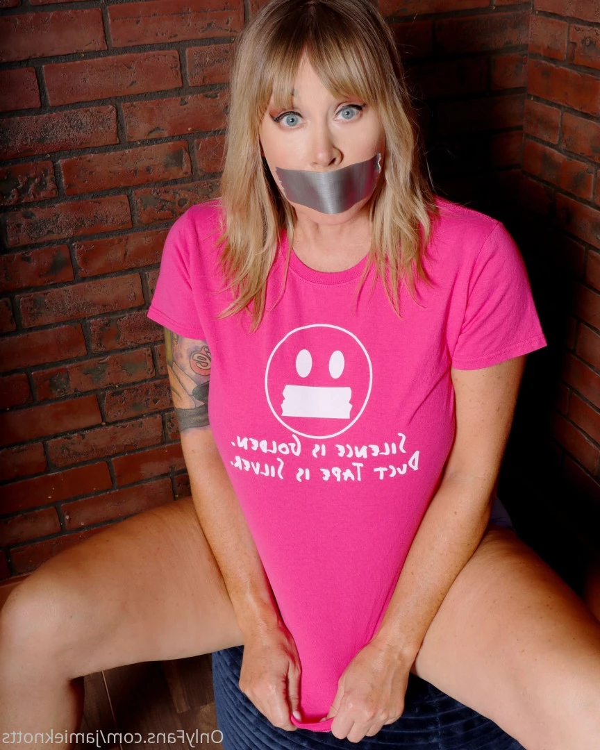 👑Jamie Knotts "The Knotty Bunny" [ jamieknotts ] Onlyfans leaked photo 7565585 on Hotleaks.tv